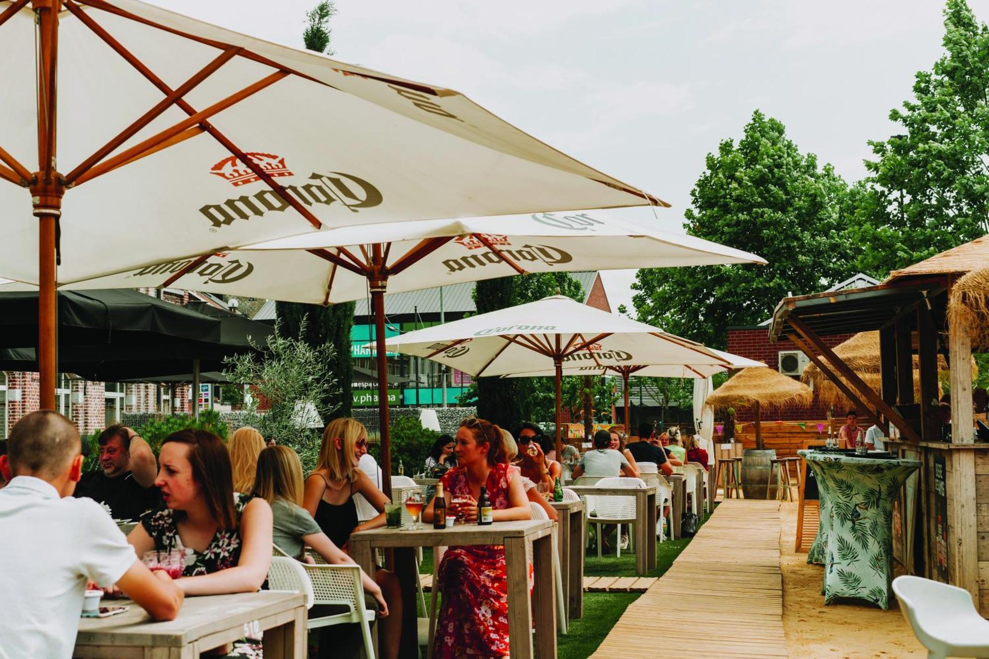Hotel Verviers Van Der Valk Экстерьер фото