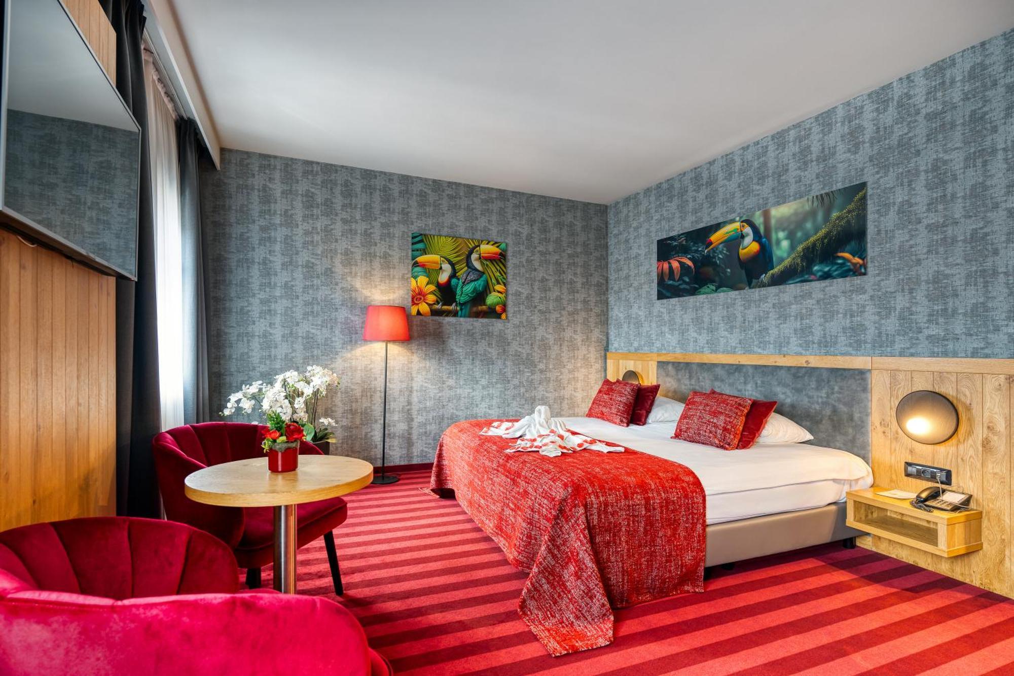 Hotel Verviers Van Der Valk Экстерьер фото