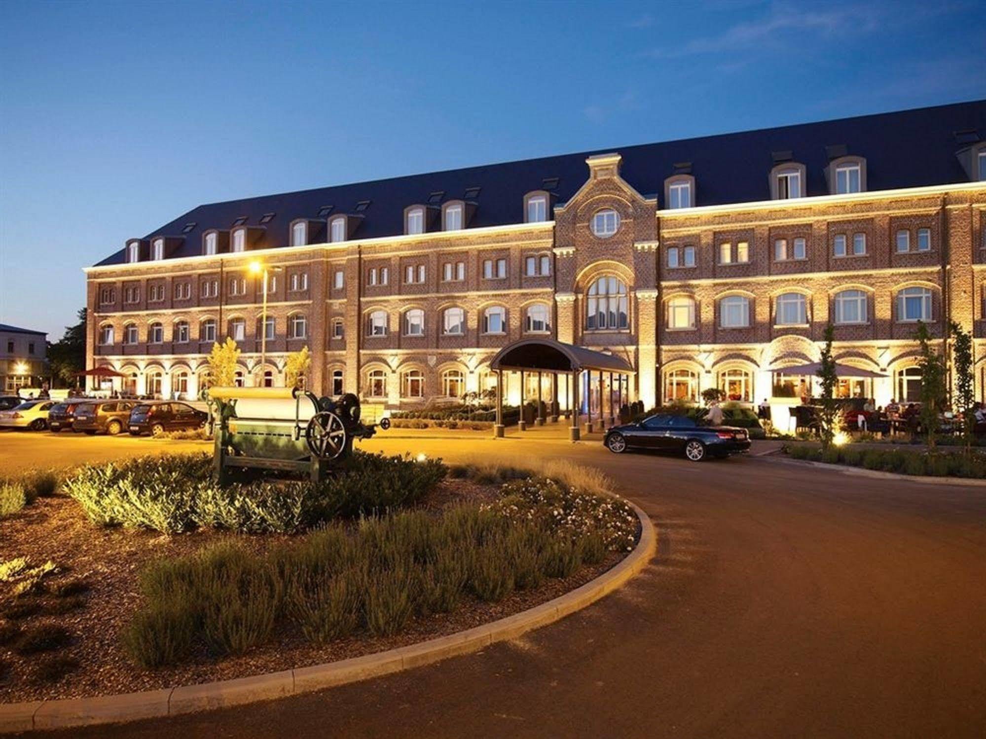 Hotel Verviers Van Der Valk Экстерьер фото